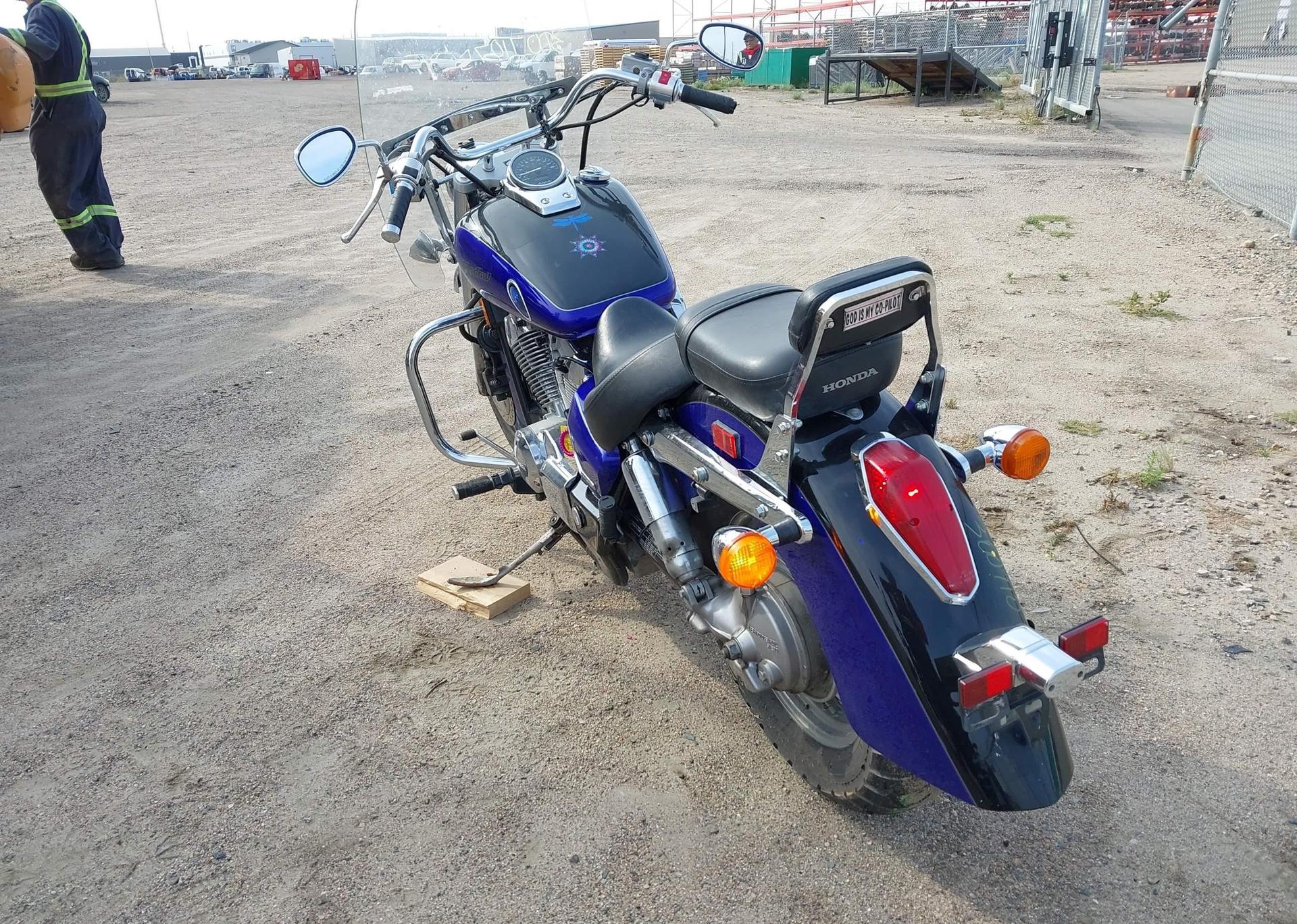 2005 HONDA VT750 CA