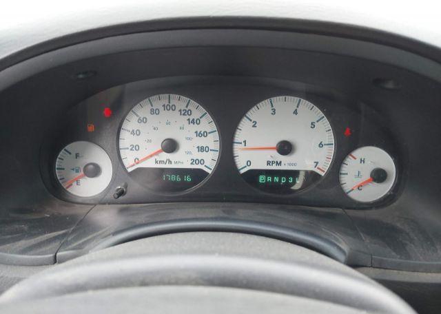 2005 DODGE GRAND CARAVAN SE