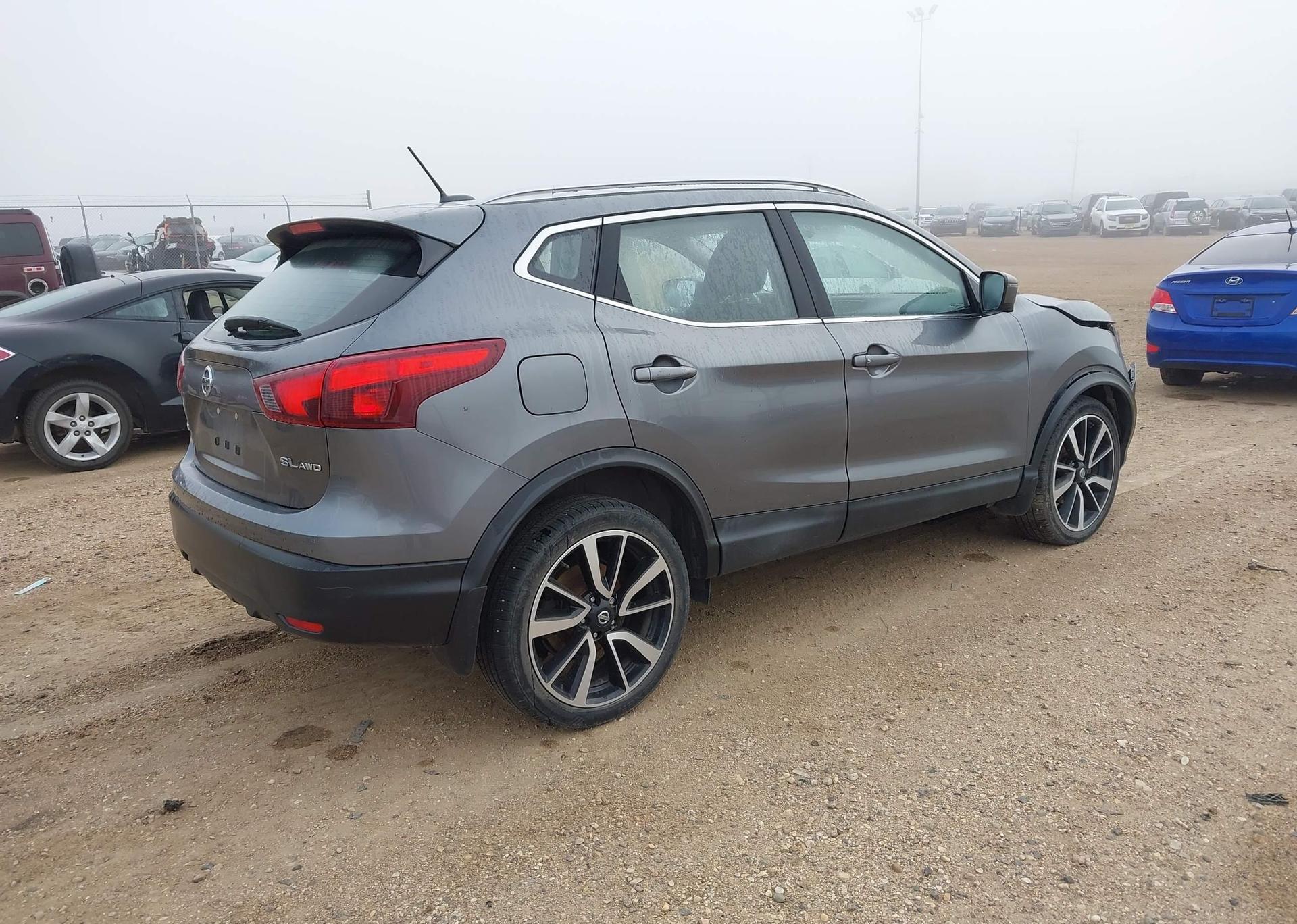 2017 NISSAN QASHQAI S