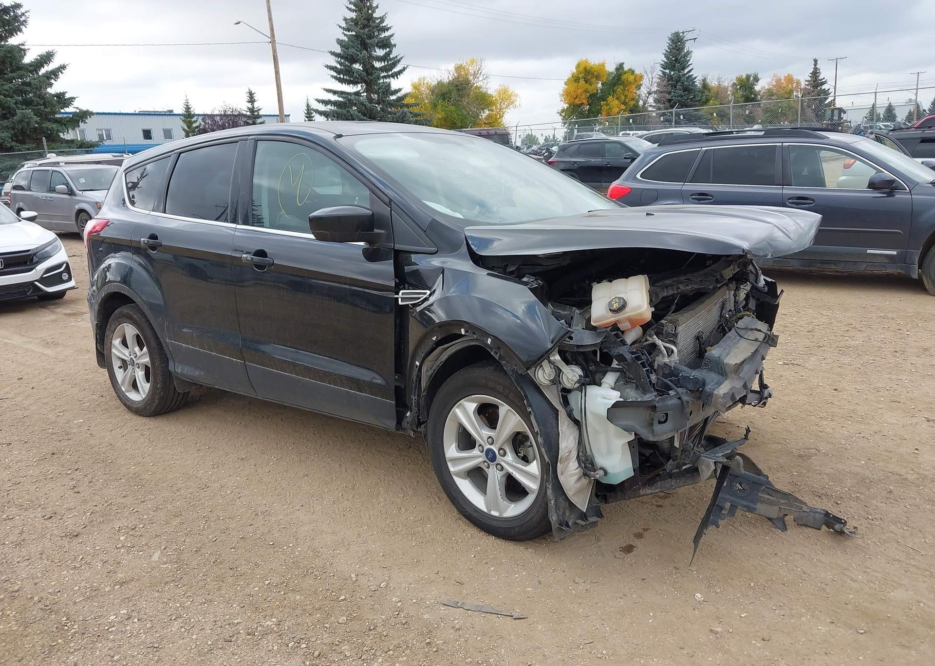 2015 FORD ESCAPE SE