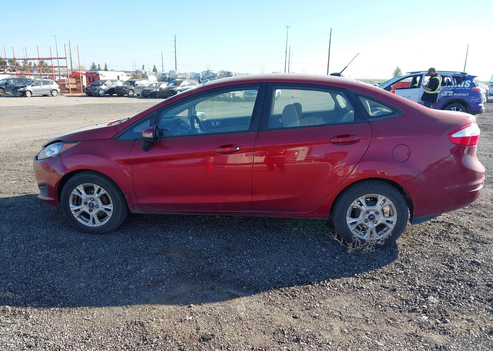 2015 FORD FIESTA SE