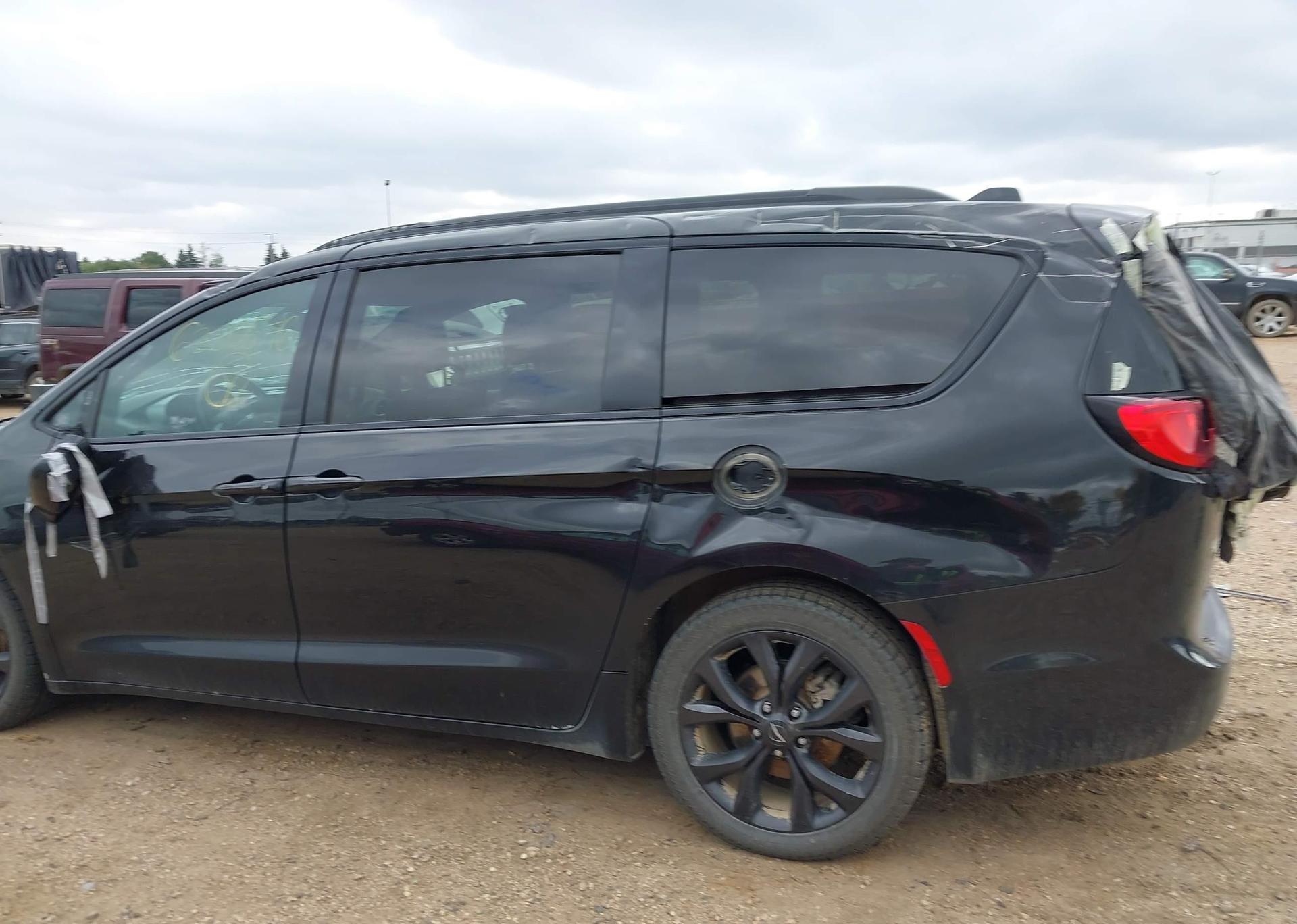 2020 CHRYSLER PACIFICA TOURING L PLUS