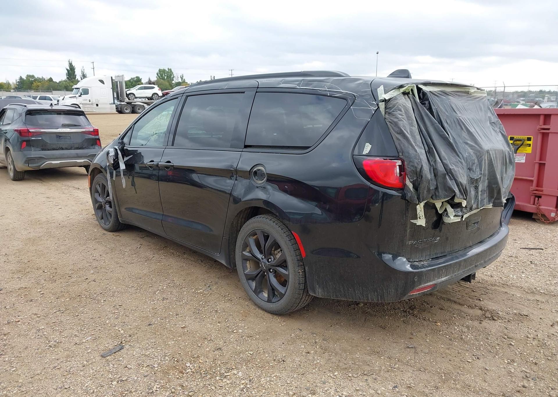 2020 CHRYSLER PACIFICA TOURING L PLUS