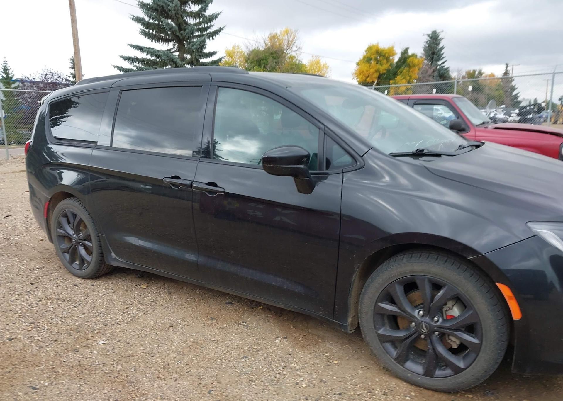 2020 CHRYSLER PACIFICA TOURING L PLUS