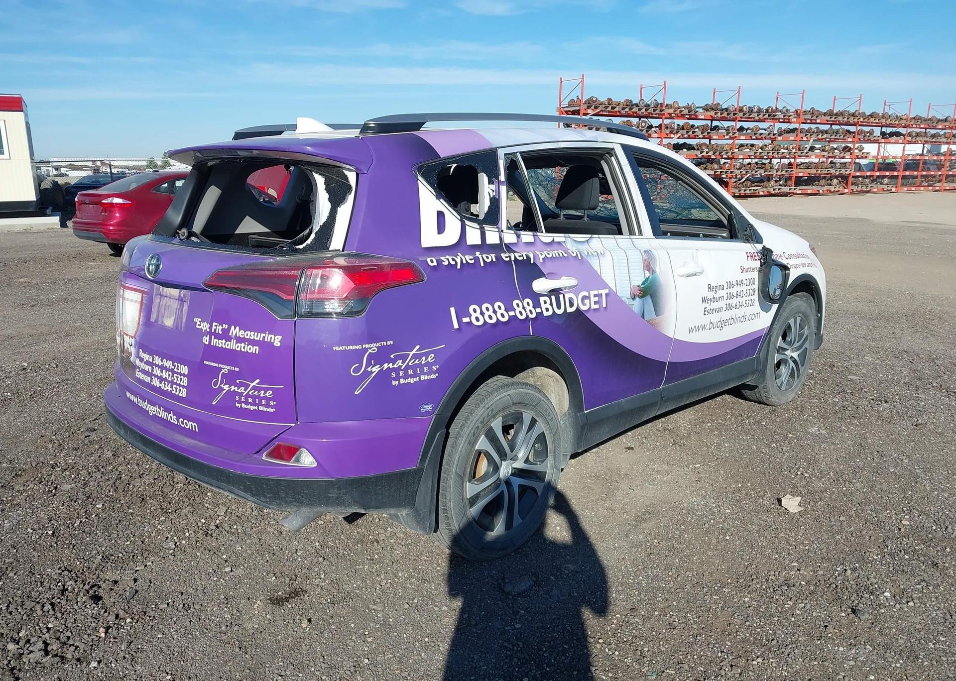 2017 TOYOTA RAV4 LE