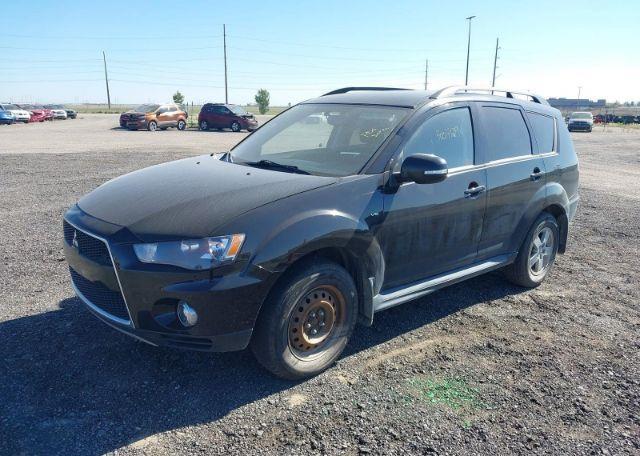 2013 MITSUBISHI OUTLANDER SE