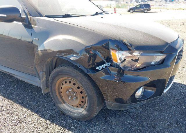 2013 MITSUBISHI OUTLANDER SE