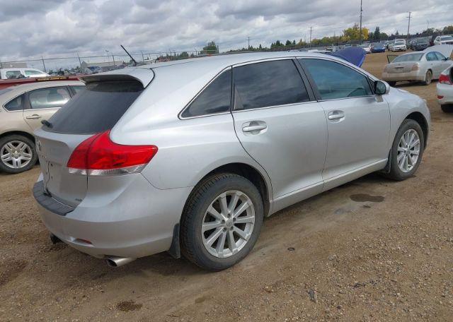 2010 TOYOTA VENZA
