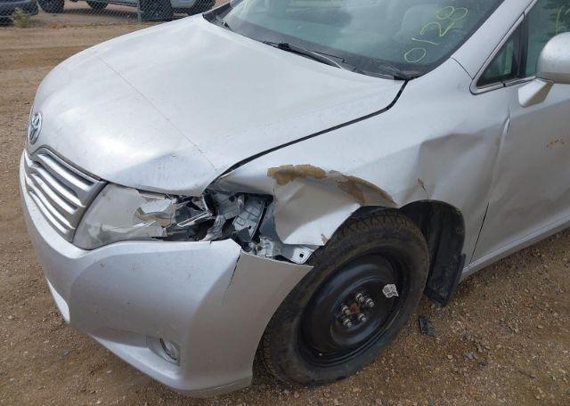 2010 TOYOTA VENZA