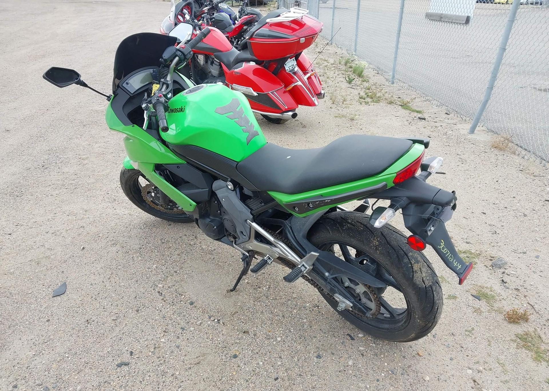 2011 KAWASAKI EX400 CB