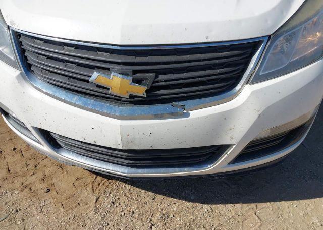 2014 CHEVROLET TRAVERSE LS
