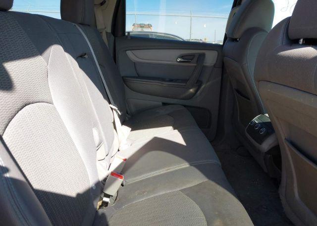 2014 CHEVROLET TRAVERSE LS