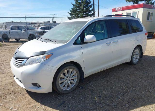 2012 TOYOTA SIENNA XLE