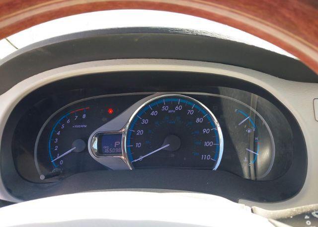 2012 TOYOTA SIENNA XLE