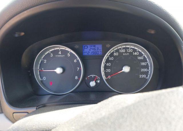 2010 HYUNDAI ACCENT GLS