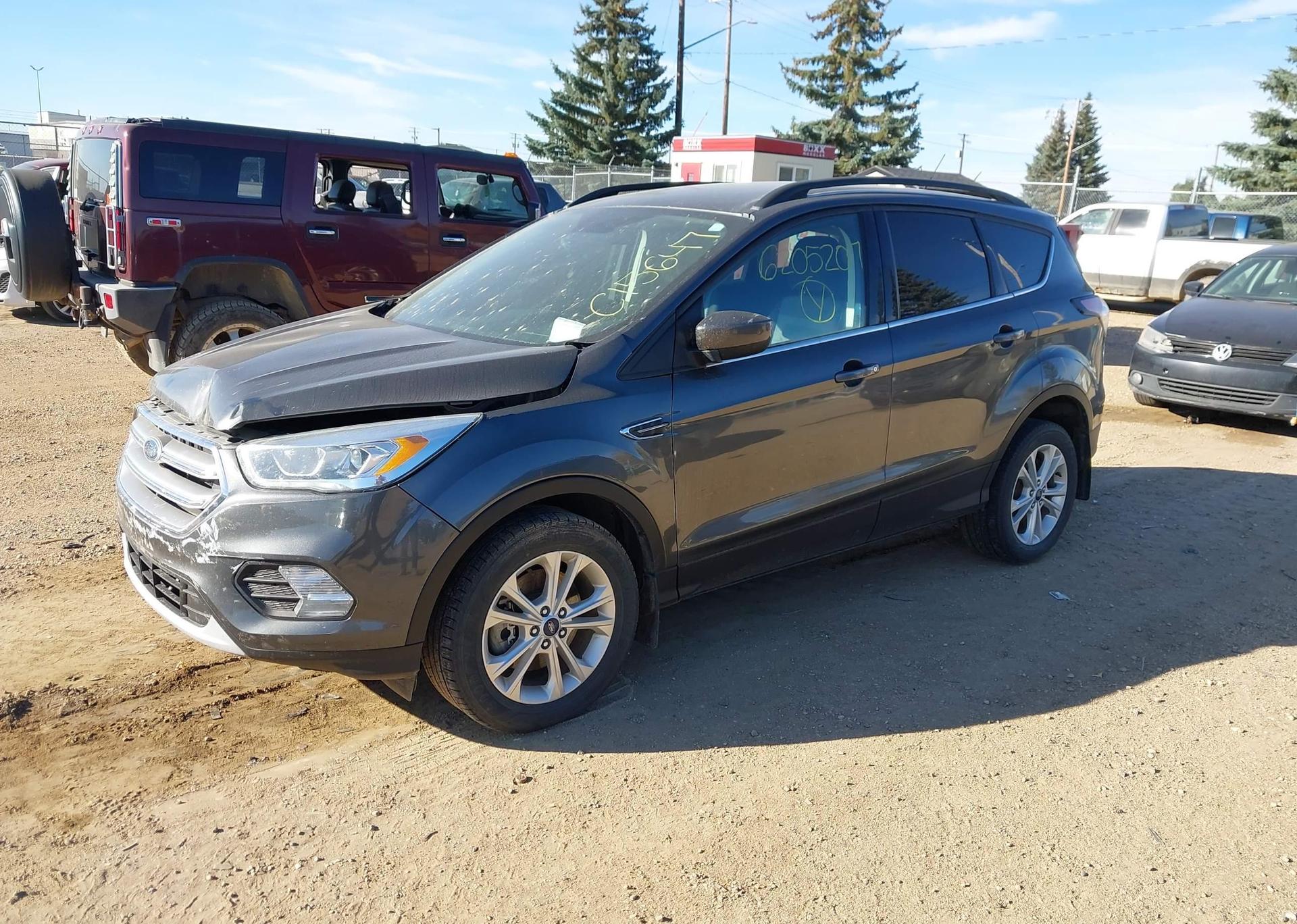 2017 FORD ESCAPE SE