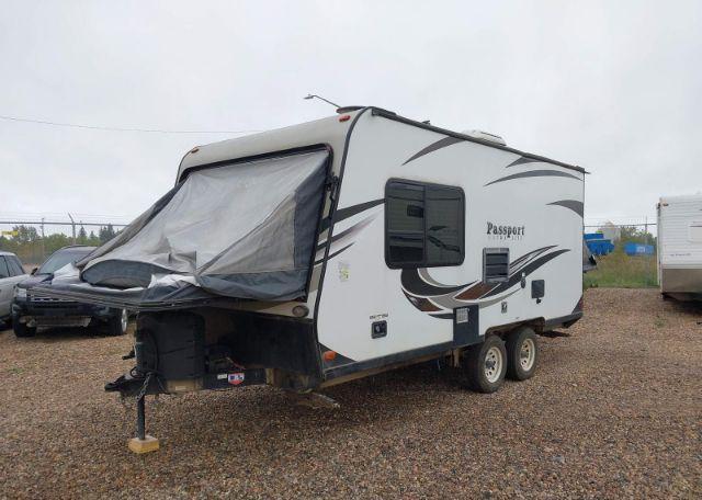 2018 KEYSTONE TRAVEL TRAILER