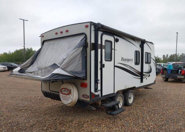 2018 KEYSTONE TRAVEL TRAILER
