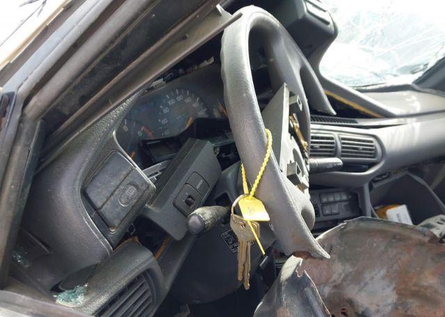 1991 TOYOTA CAMRY LE