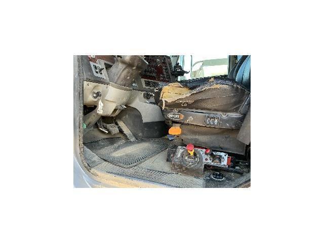 2016 FREIGHTLINER 122SD