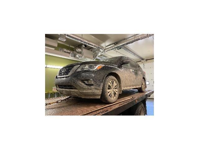 2018 NISSAN PATHFINDER S