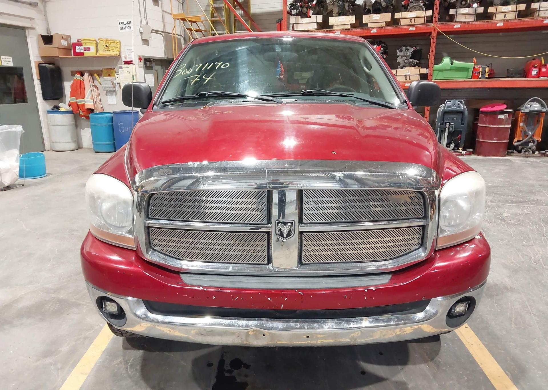 2006 DODGE RAM 1500 ST