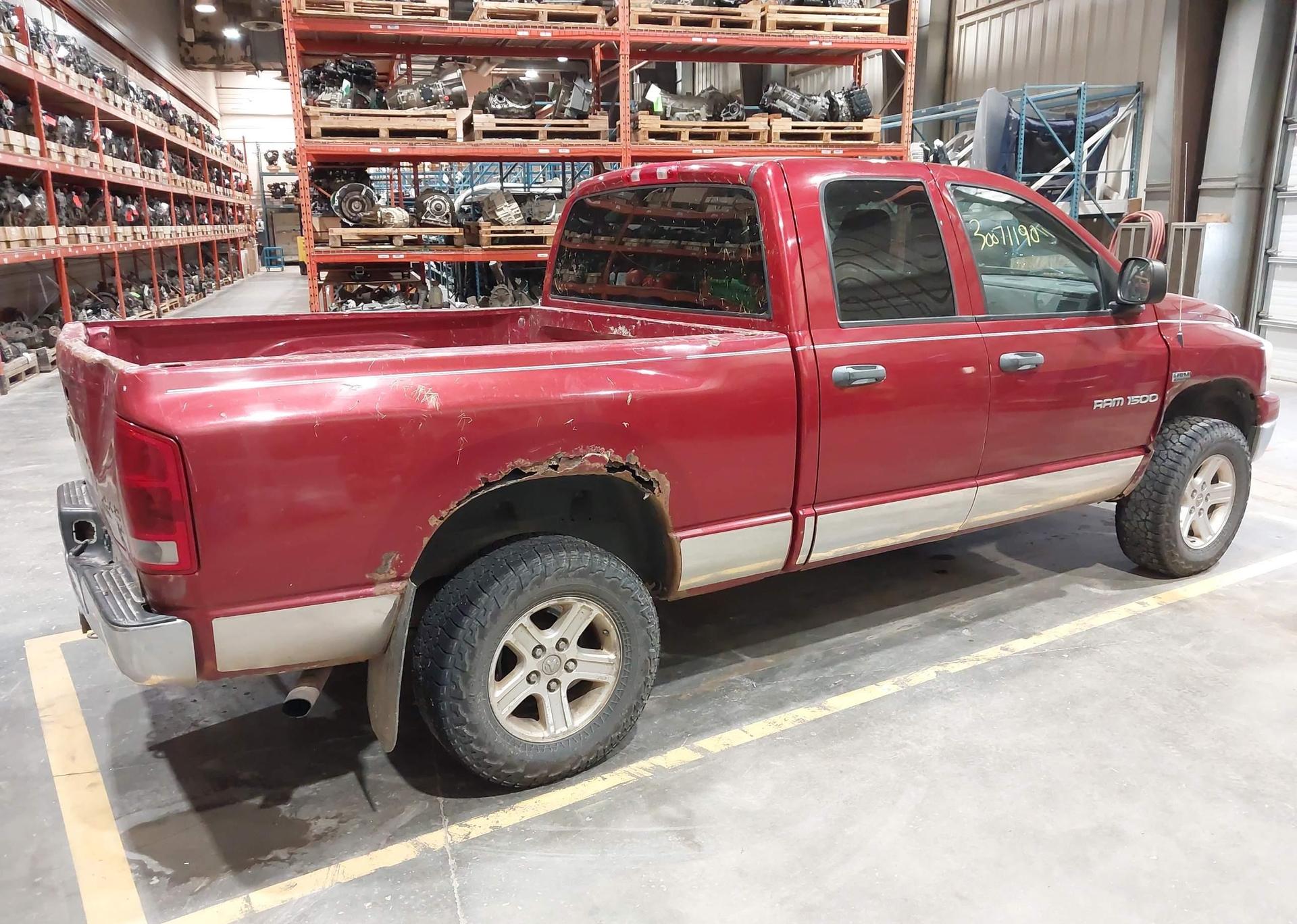 2006 DODGE RAM 1500 ST