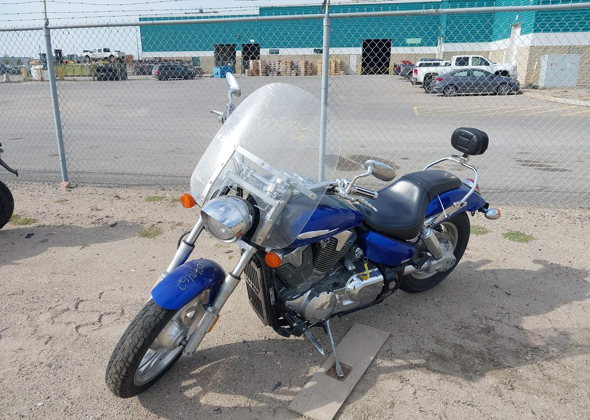 2006 HONDA VTX1300 C