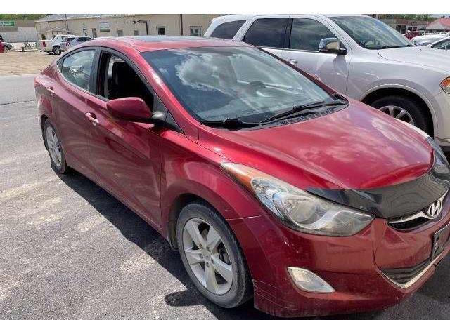 2013 HYUNDAI ELANTRA GLS