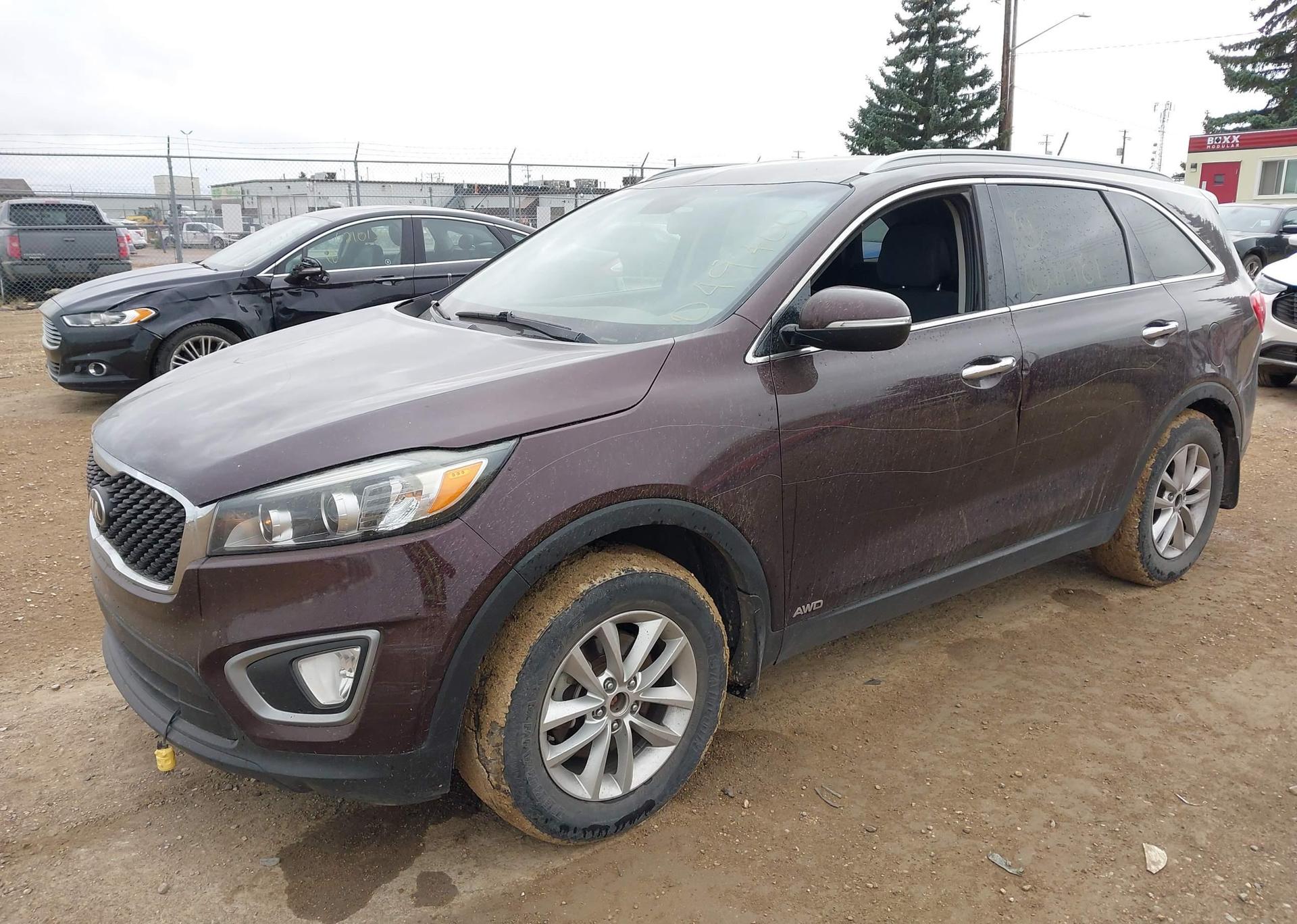 2016 KIA SORENTO LX