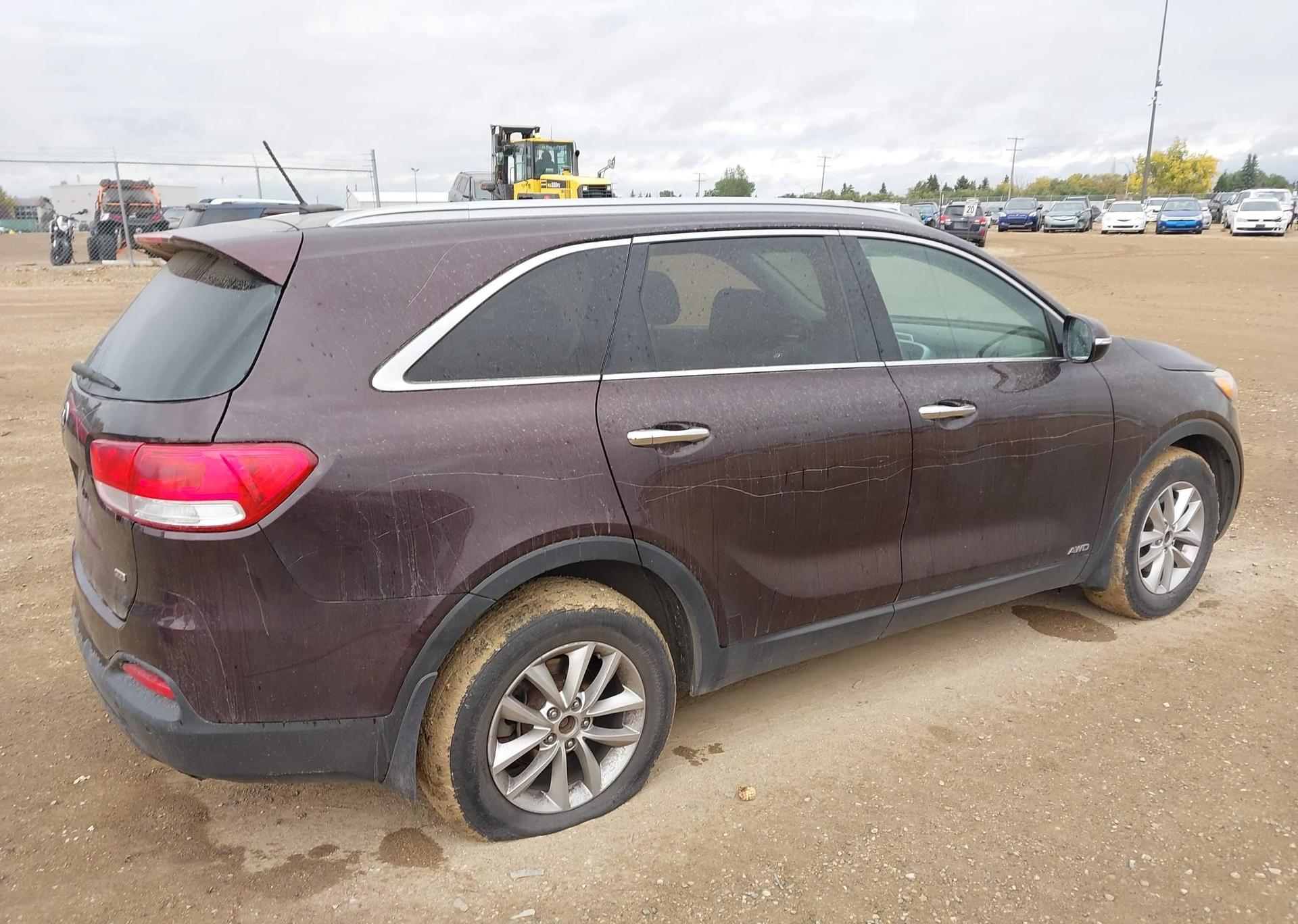 2016 KIA SORENTO LX