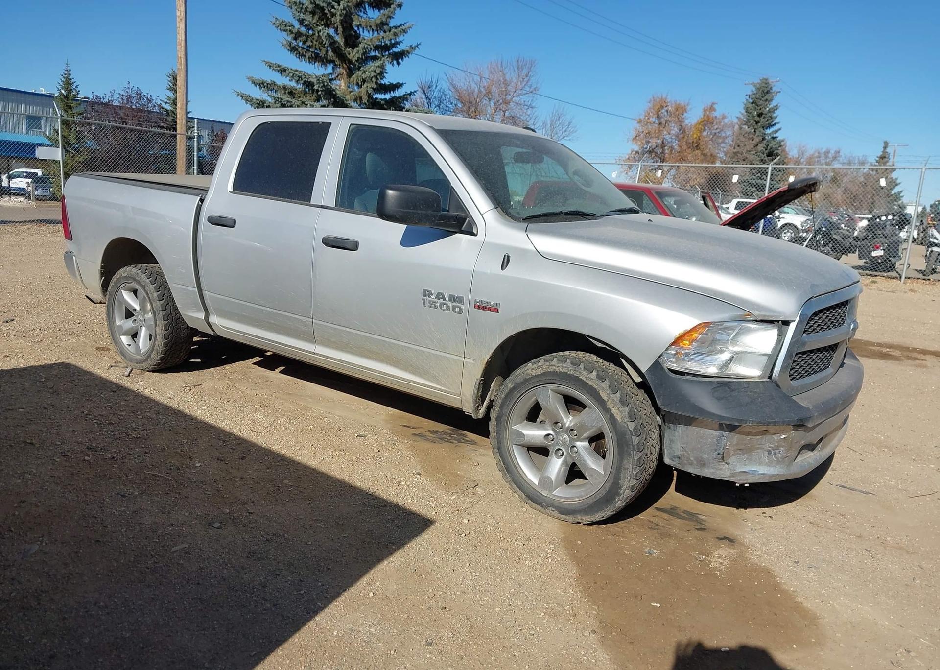 2017 RAM 1500 ST