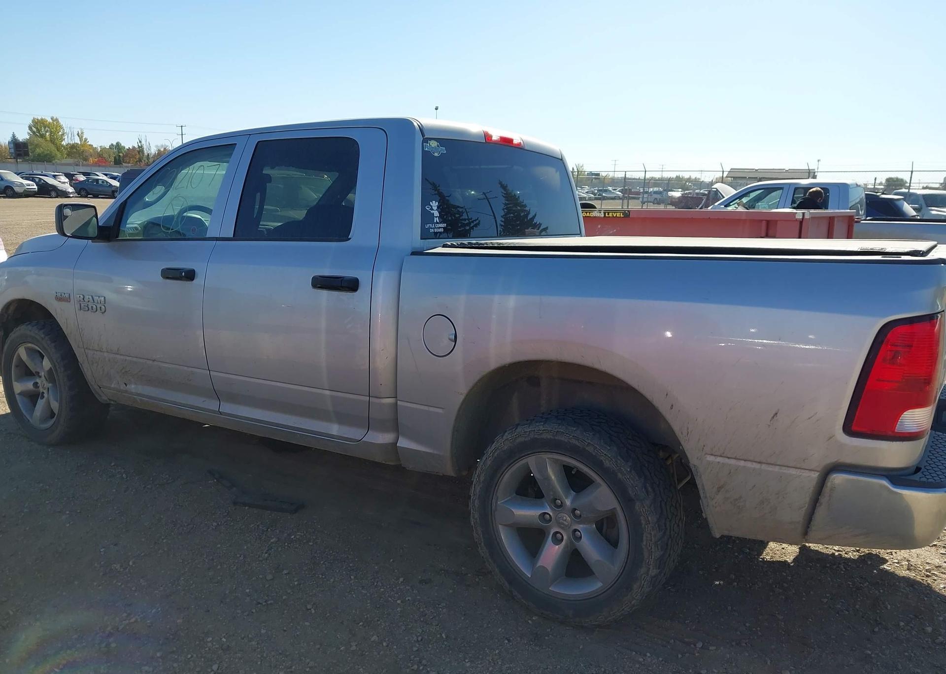 2017 RAM 1500 ST