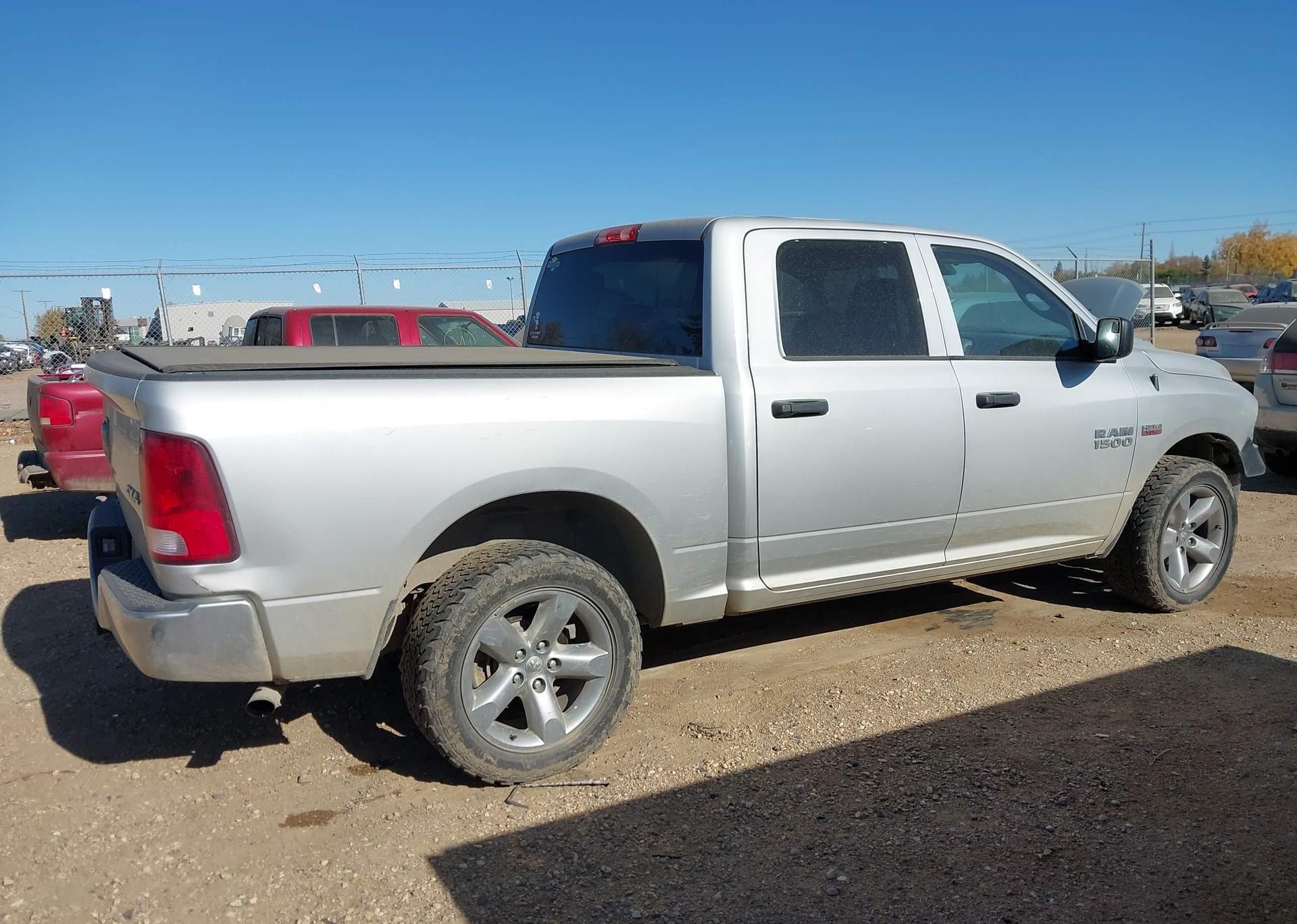 2017 RAM 1500 ST