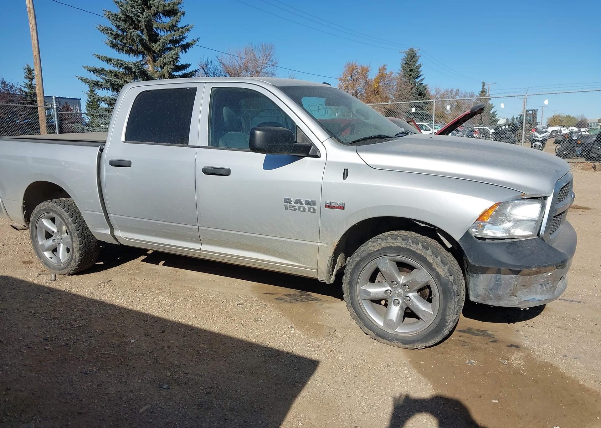 2017 RAM 1500 ST