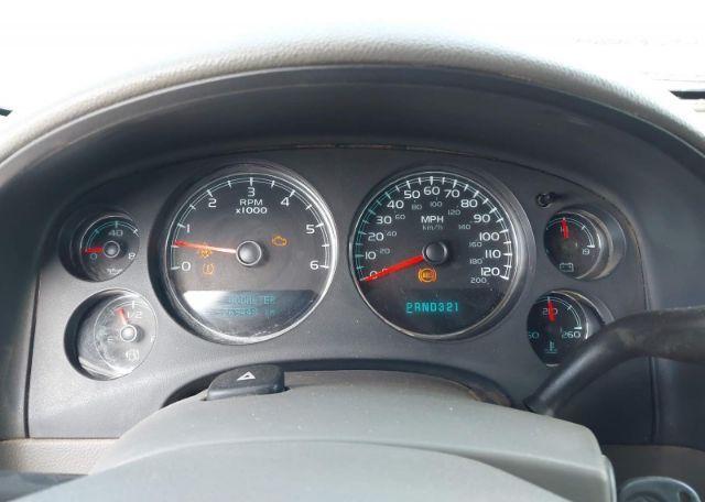 2008 CHEVROLET SUBURBAN K1500 LS