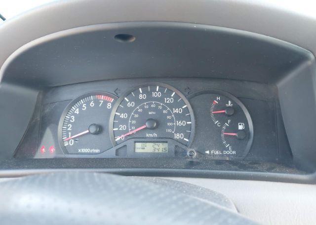 2004 TOYOTA COROLLA CE