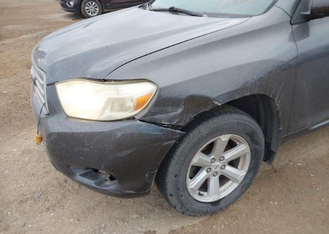 2008 TOYOTA HIGHLANDER SR5