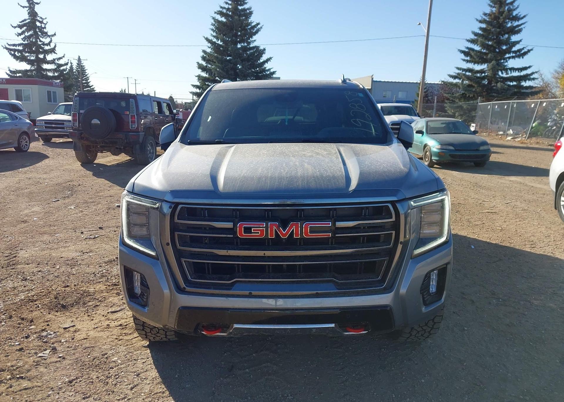 2023 GMC YUKON XL AT4