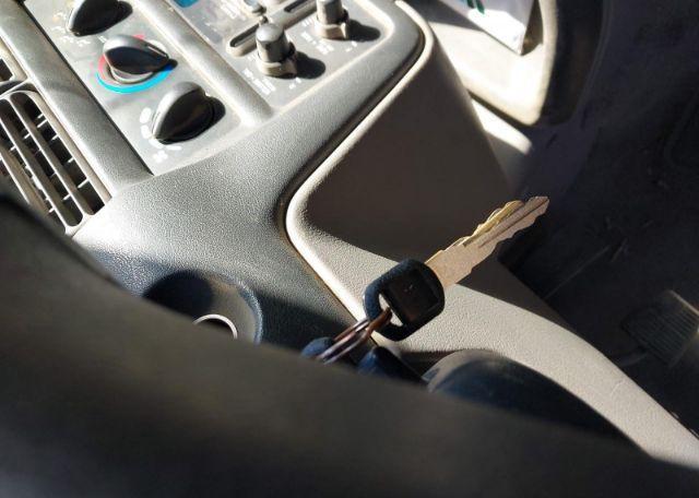 1996 CHEVROLET CAVALIER
