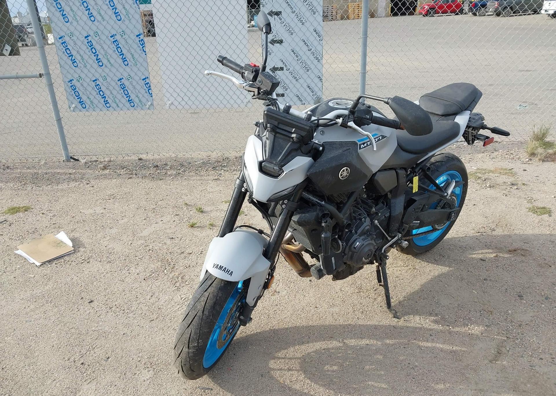 2025 YAMAHA YZF
