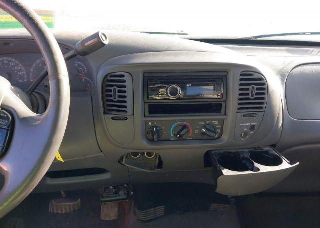 2003 FORD F-150 LARIAT