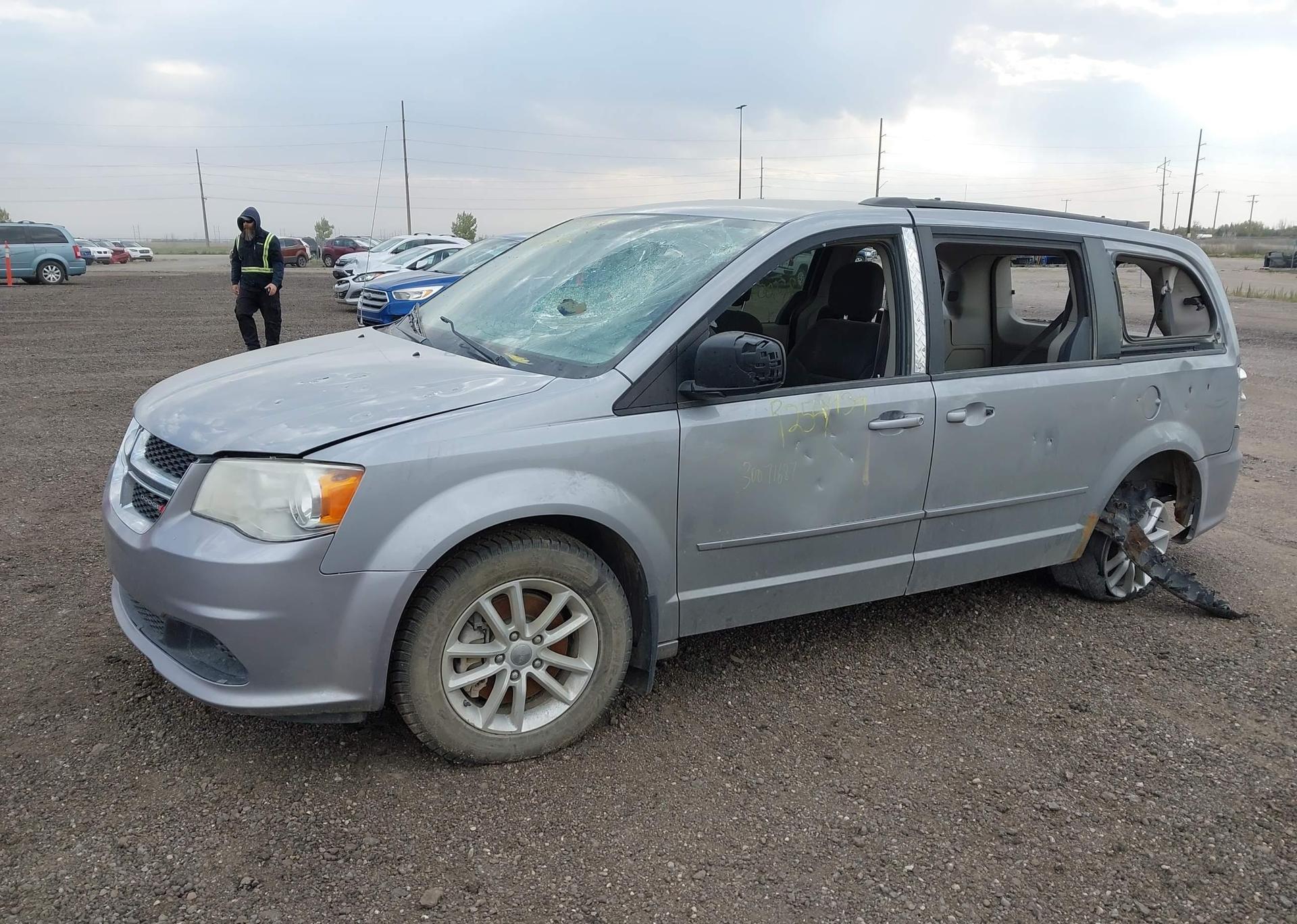 2015 DODGE GRAND CARAVAN SE