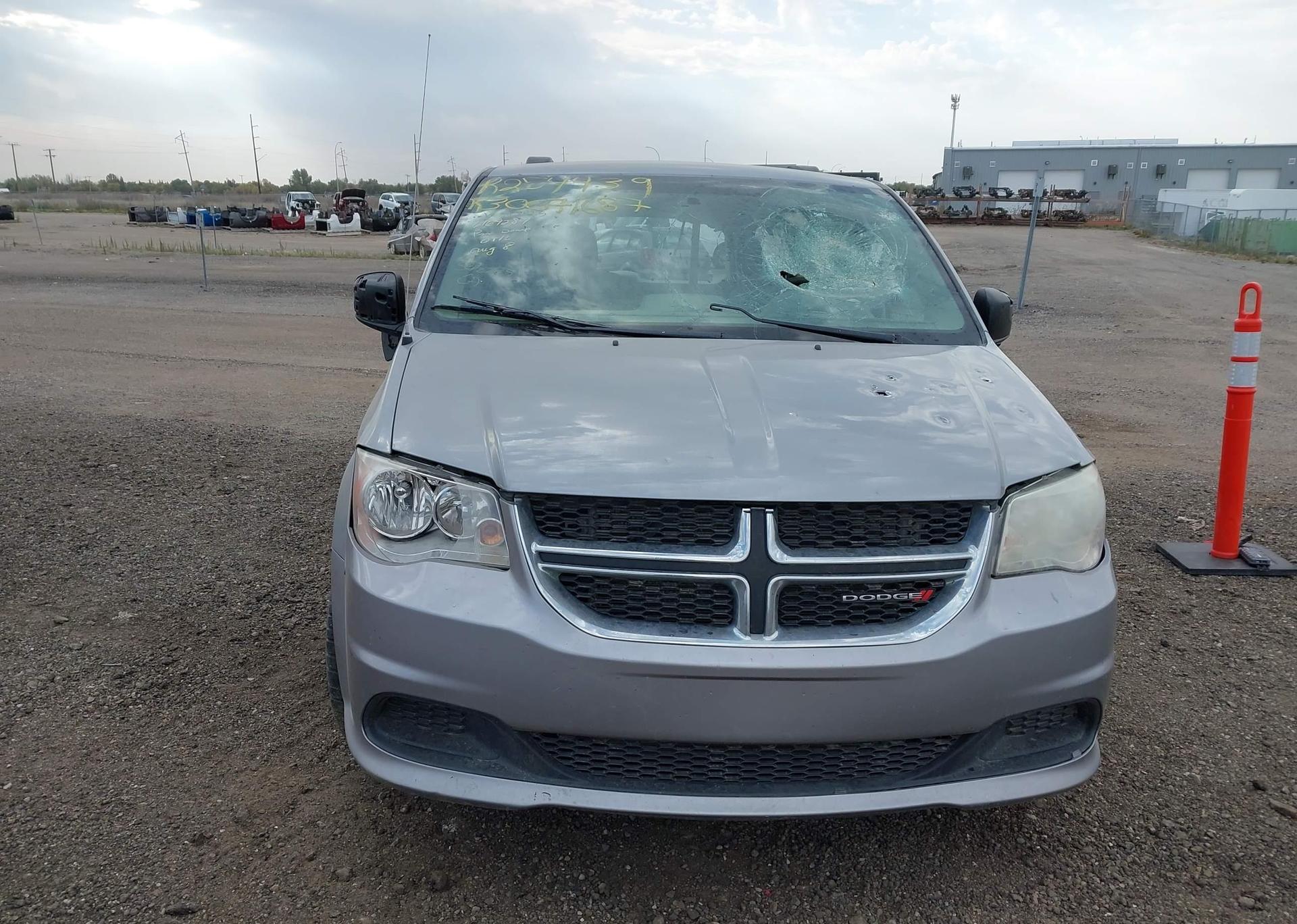2015 DODGE GRAND CARAVAN SE