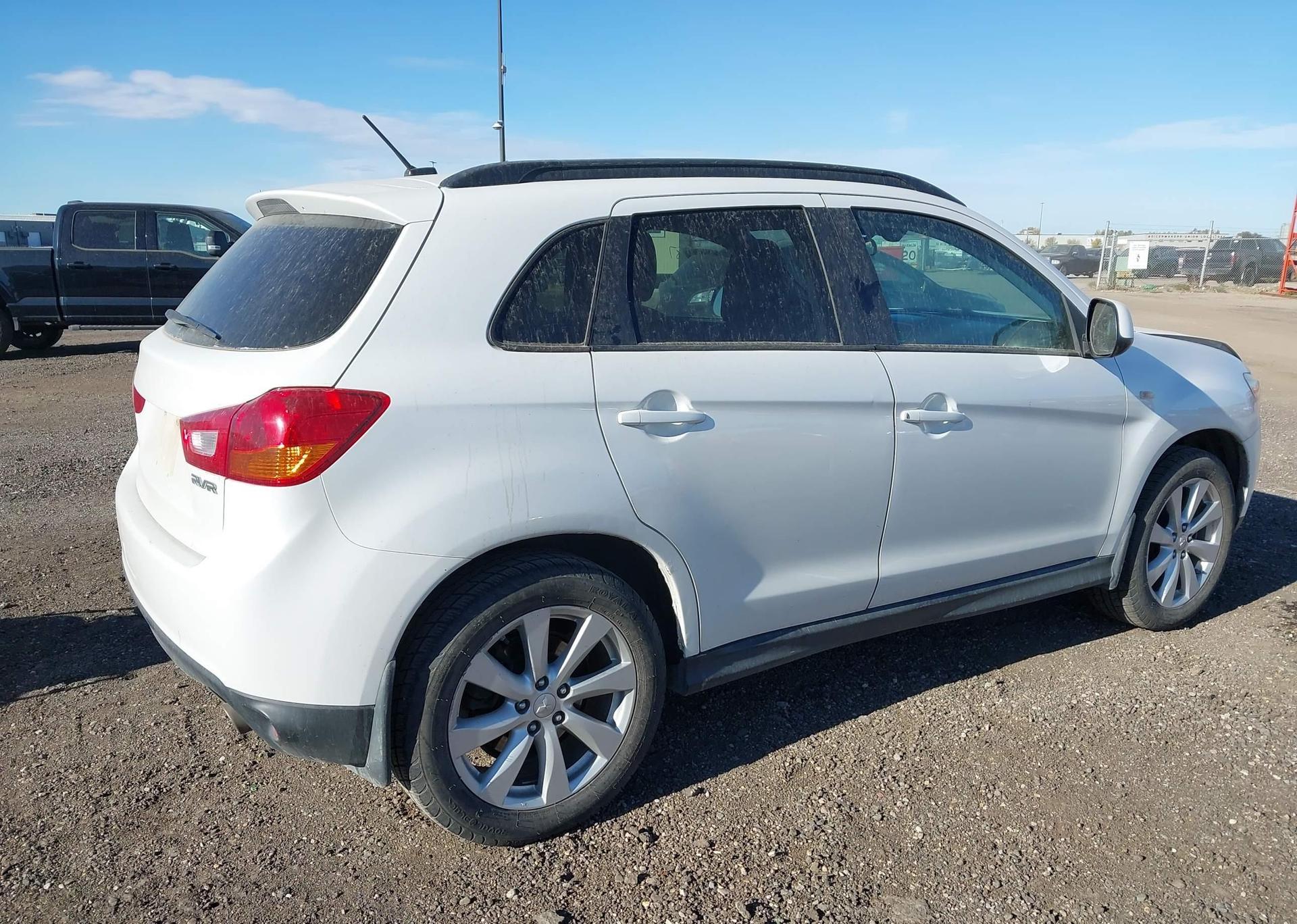 2015 MITSUBISHI RVR GT