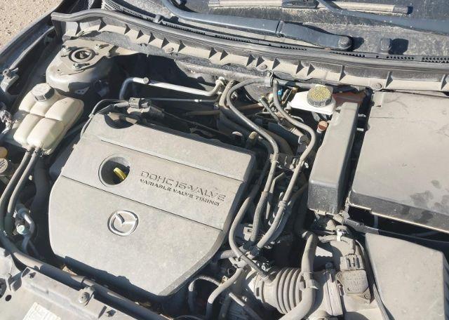 2011 MAZDA MAZDA3