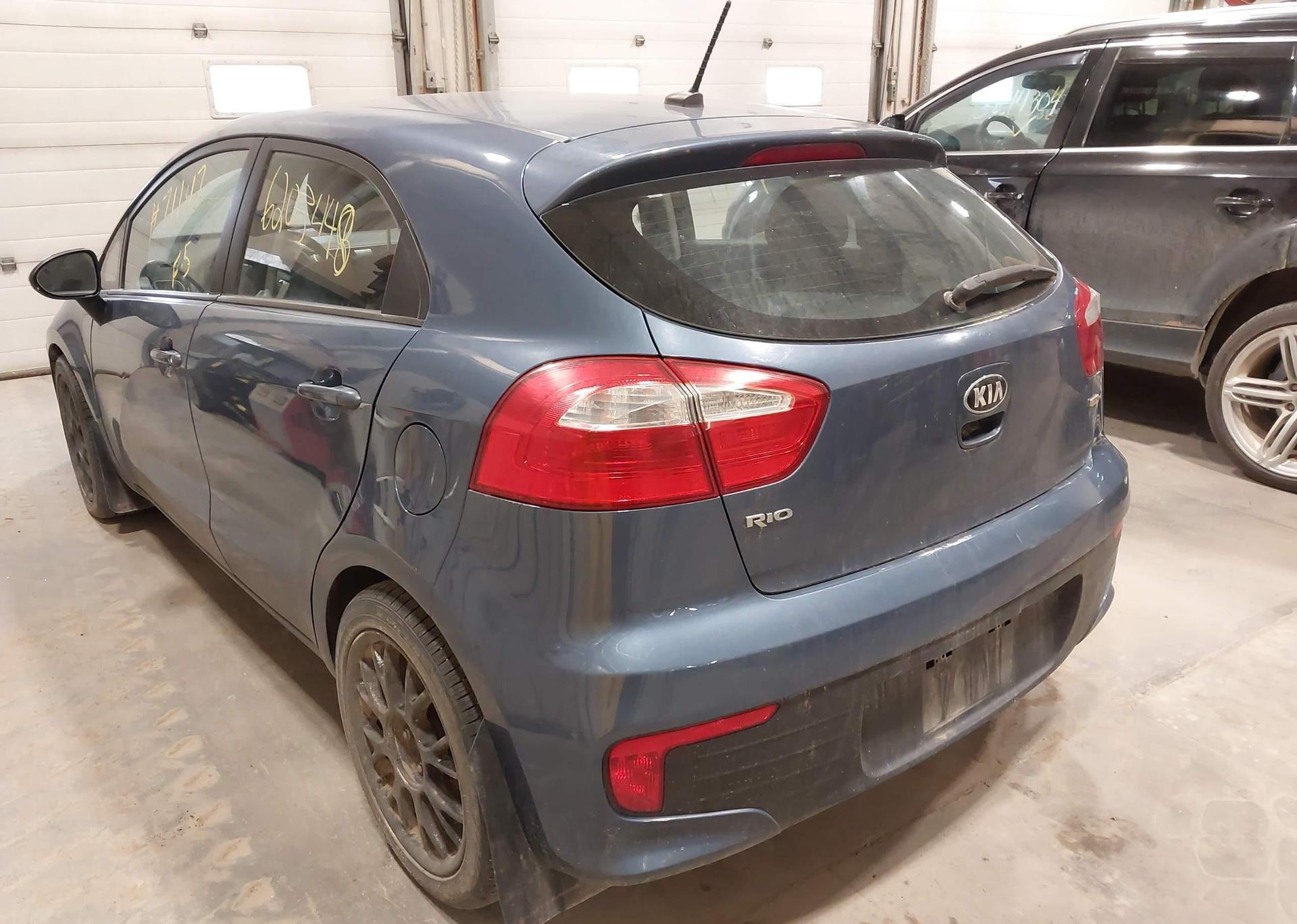2016 KIA RIO LX