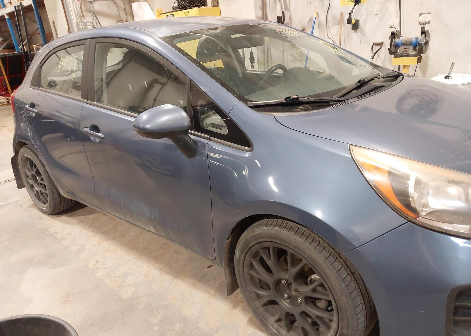 2016 KIA RIO LX