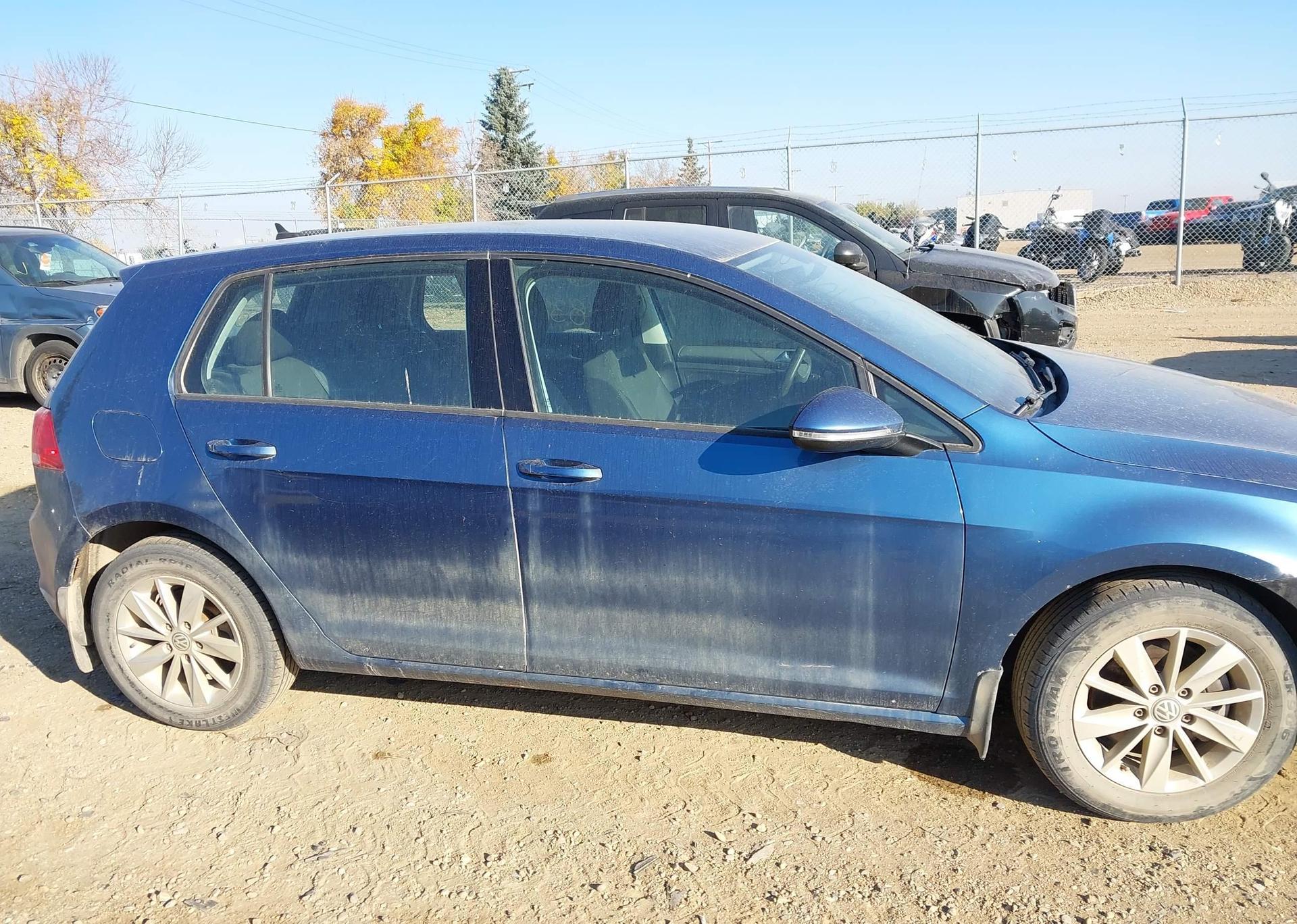 2017 VOLKSWAGEN GOLF S