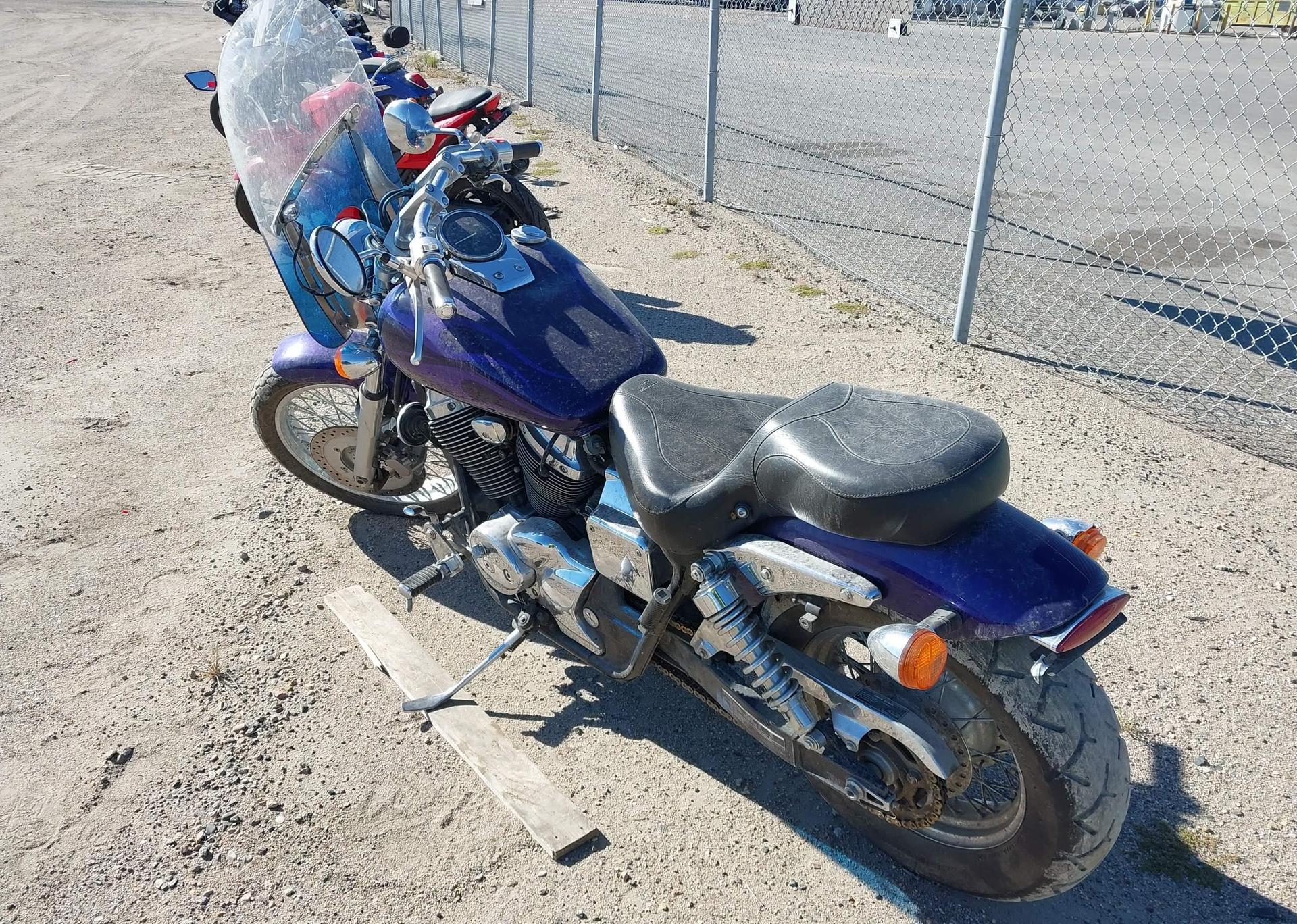 2003 HONDA VT750 S